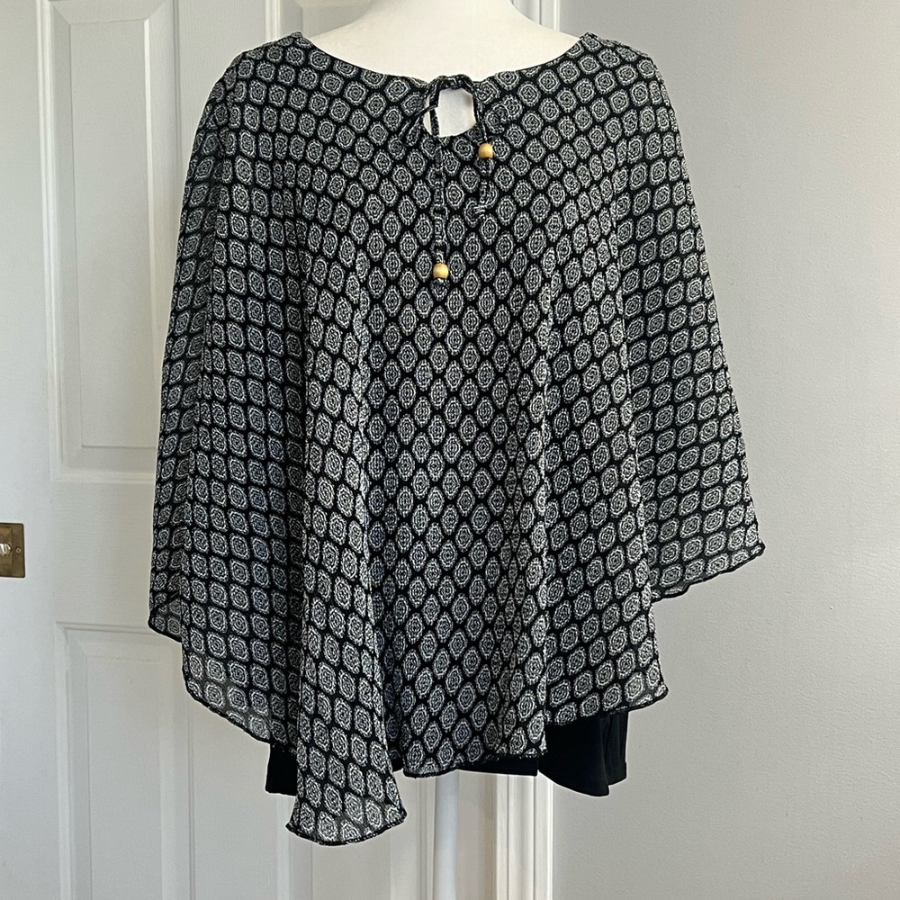Cure Black and Ivory Patterned Blouse Size 1X